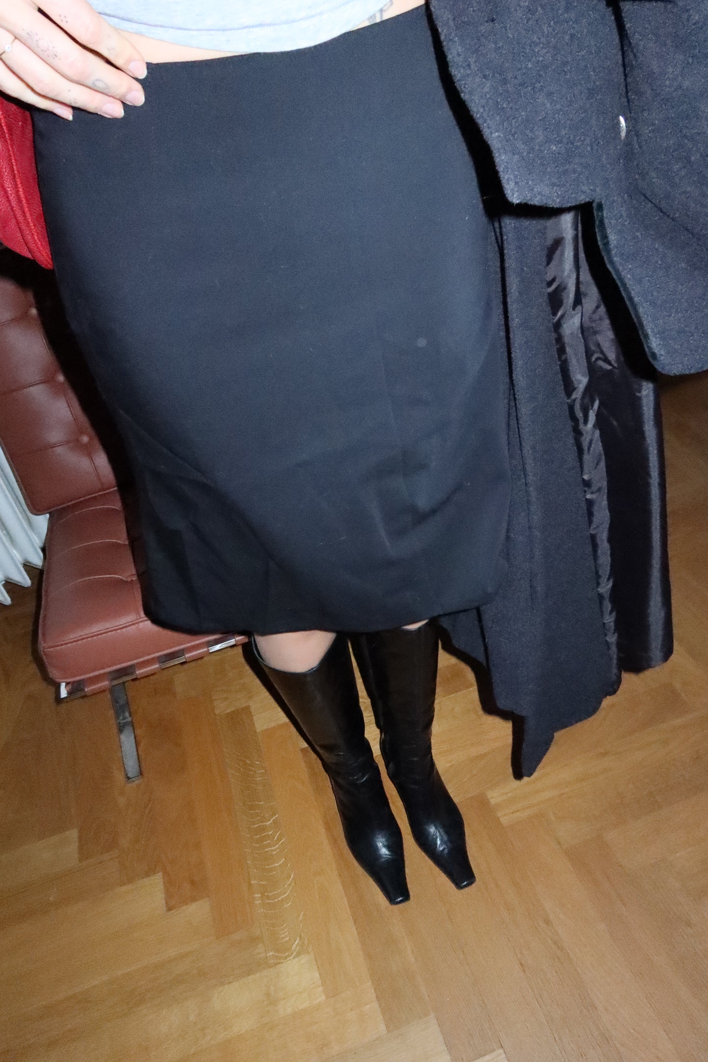 Pointed Toe Knee High Boots (39)
