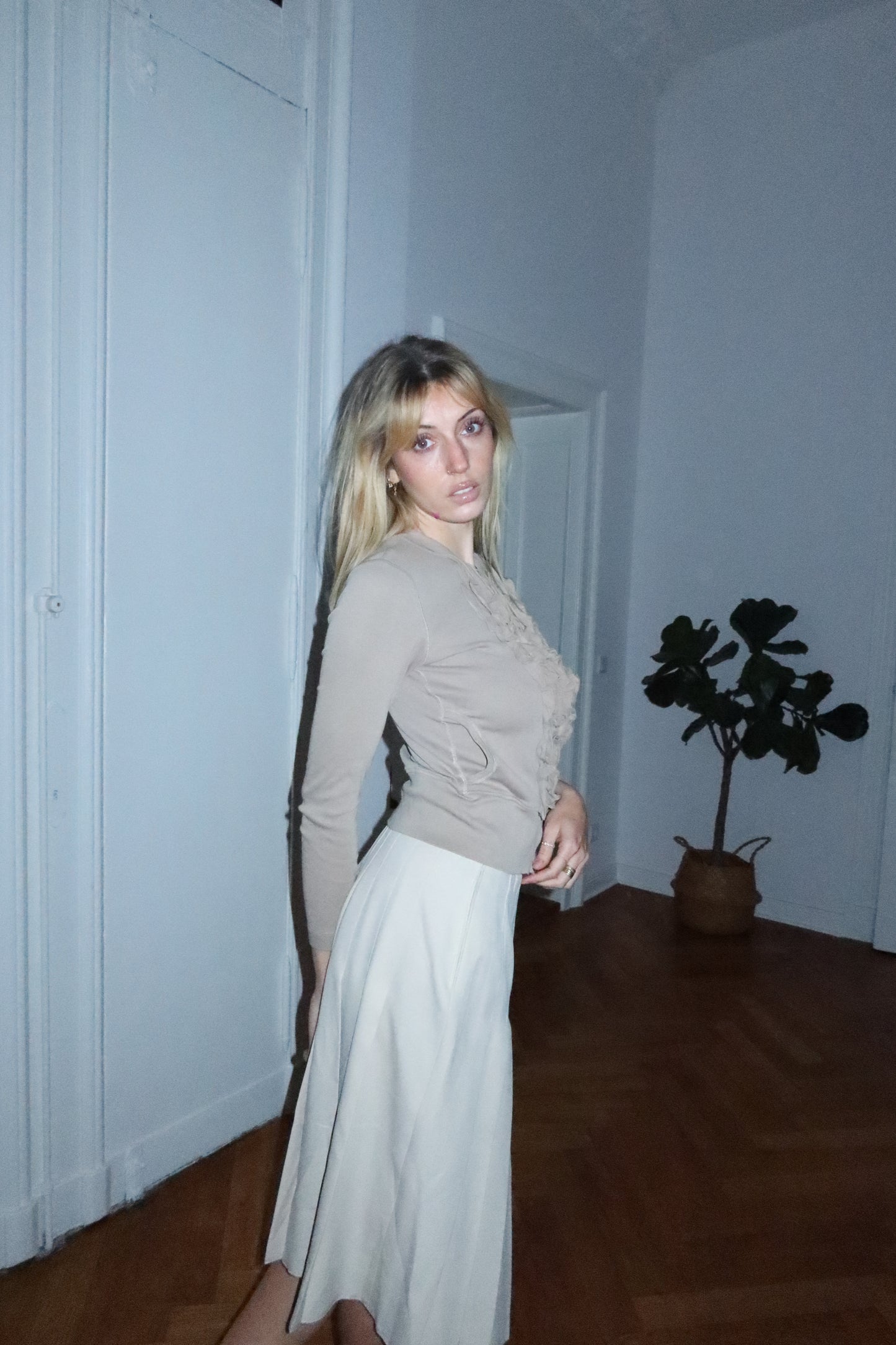 Ruffle Cardigan (M)
