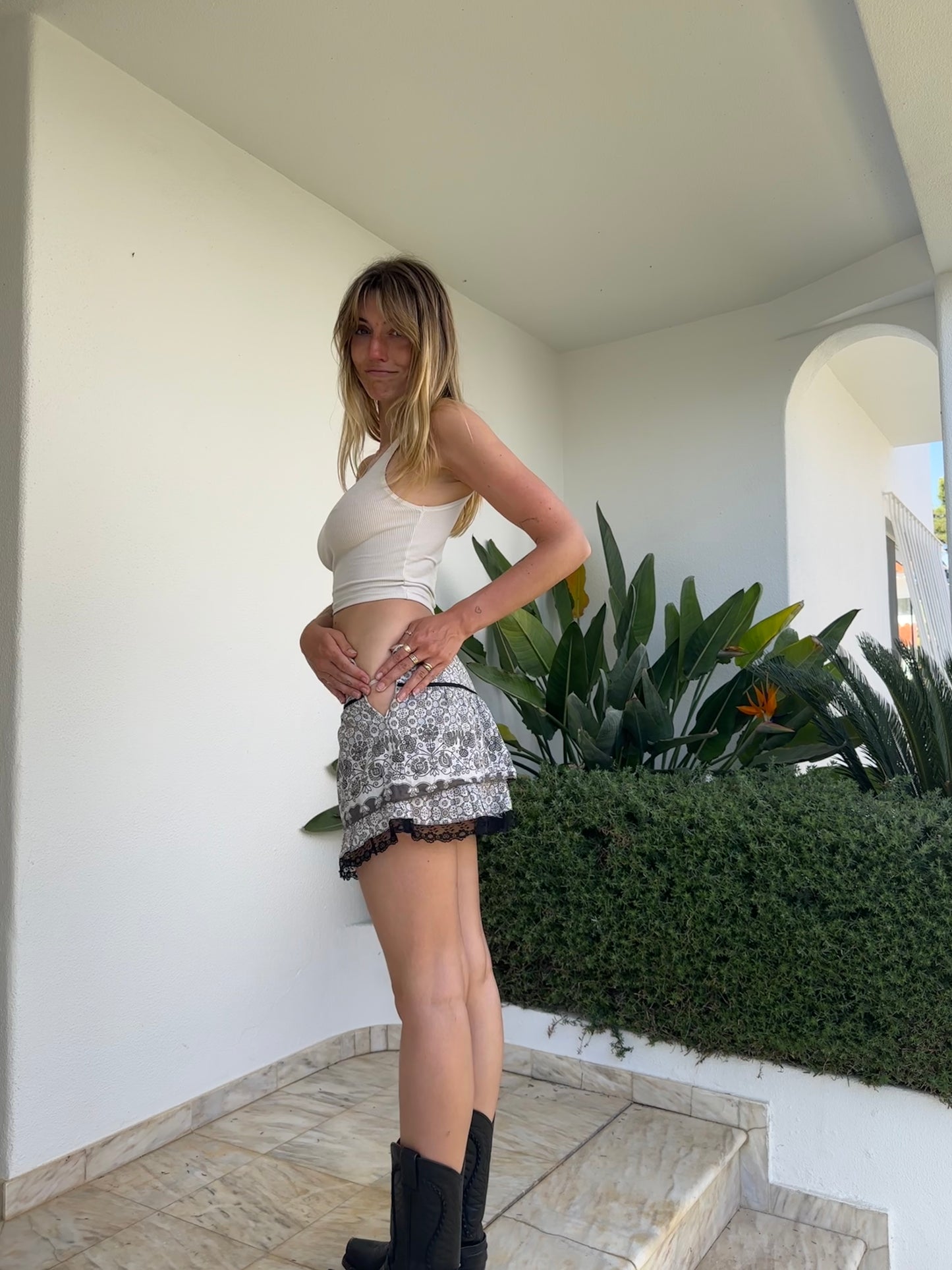Mini Ruffle Skirt (XS)