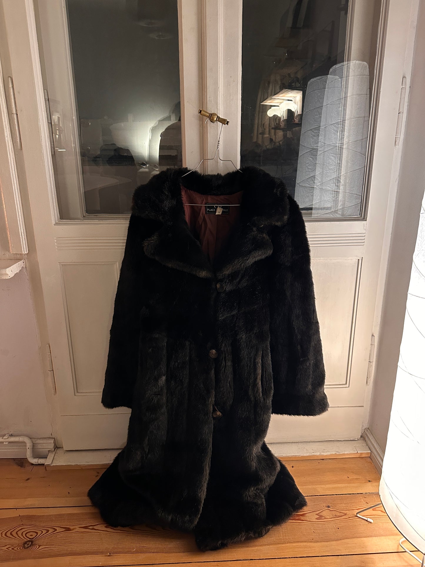 Long Faux Fur Coat (XL)