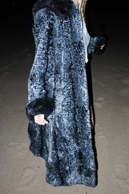 Long Leo Faux Fur Coat (L)