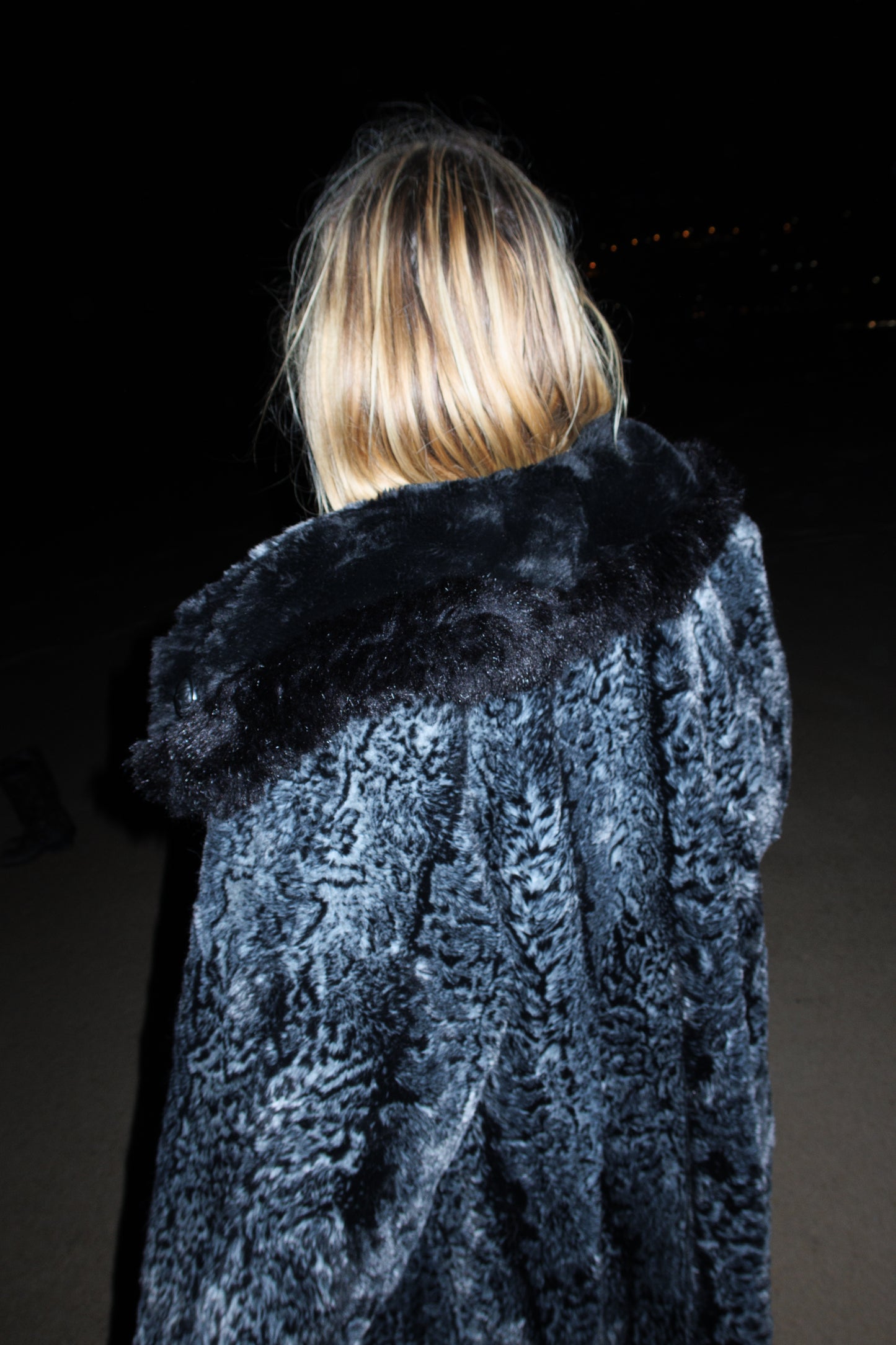 Long Leo Faux Fur Coat (L)